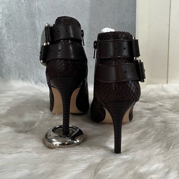 NEW Ann Taylor Leather Classic Buckle High Heel Academia Reptile Ankle Boots 5.5 - Picture 6 of 14